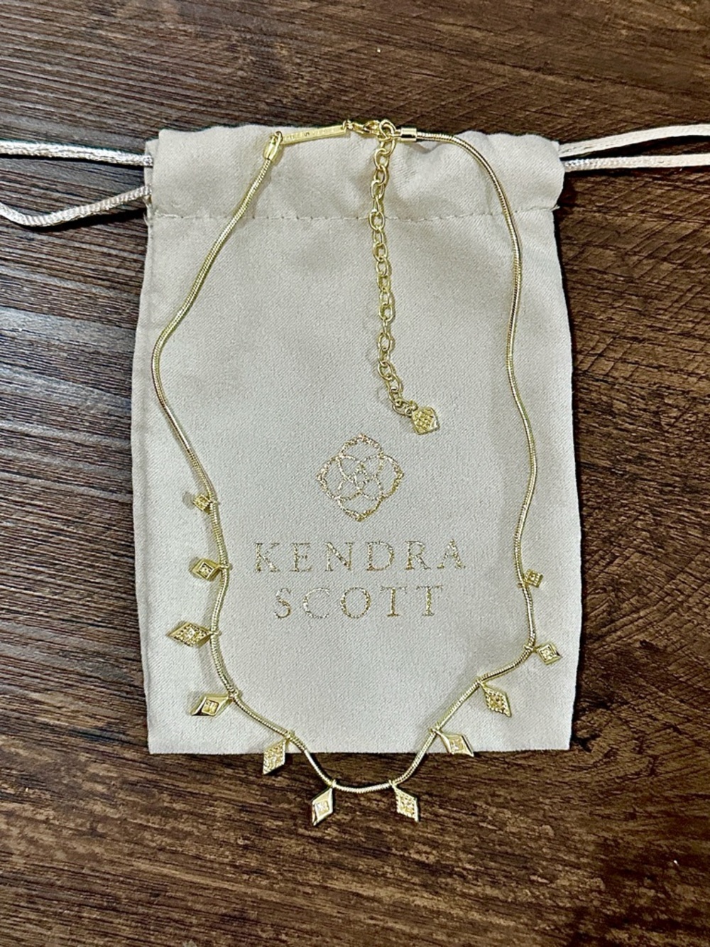 Kendra Scott Necklace